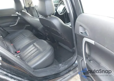 2016 Buick Regal Turbo Premium Ii z USA, uszkodzony, nr VIN 2G4GS5GX4G9127645